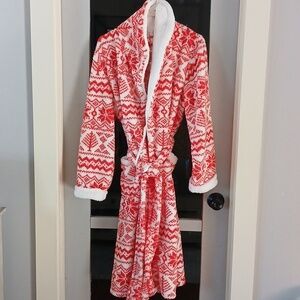 Lights Off| super soft red/white long bathrobe-NWT